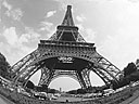 Paris - La Tour-Eiffel photographi&eacute;e au fish-eye